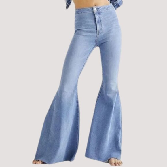Free People Float On Super Flare Jeans Love Letters Medium Wash Wide Leg Size 27 - Picture 2 of 5